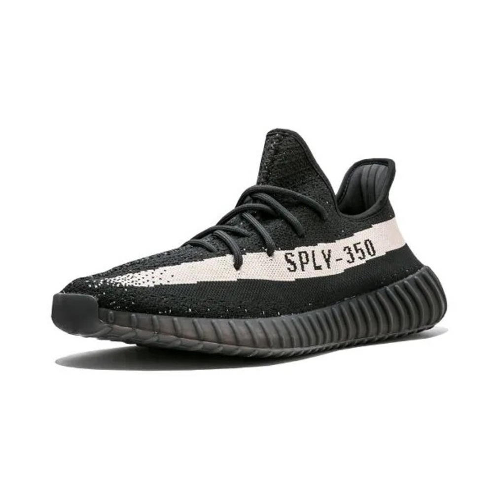 Adidas Yeezy Boost 350 V2 “Oreo” Sneakers